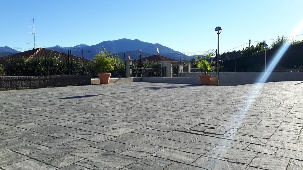 Casa Elena 1 Appartement Germignaga Buitenkant foto
